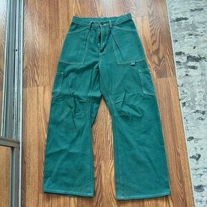 Women’s LIONESS green cargo pants